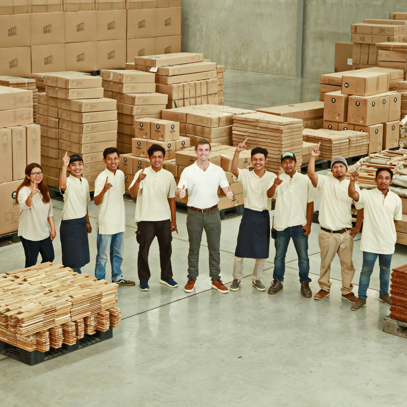 Shipping & Returns